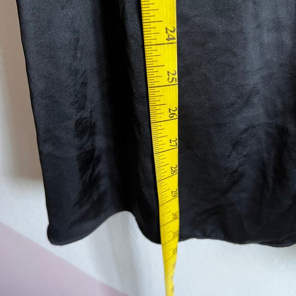 SOLD OUTT - Picture 5 of 6